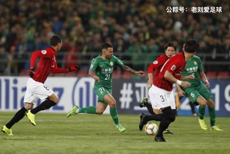 台湾足球赛场上大放异彩,豪取胜利 台湾足球赛场上大放异彩,豪取胜利